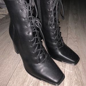 Steve Madden Franny Booties